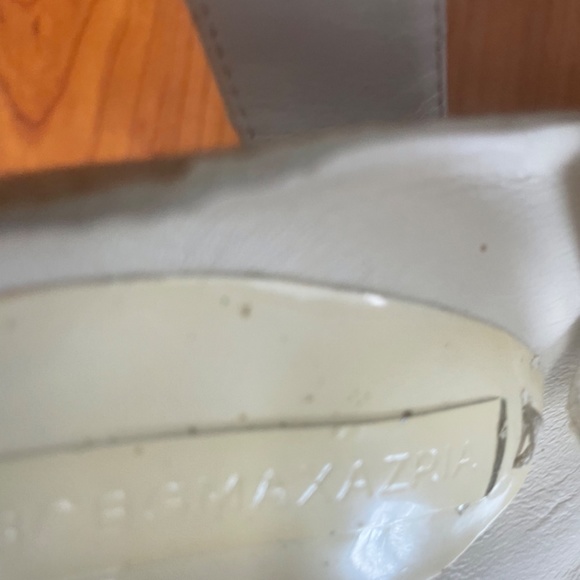 BCBG white sandal - Picture 4 of 5